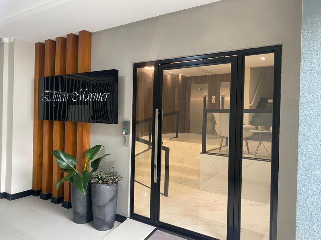 Apartmán Avenida Atlantica, Beira Mar, Pe Na Areia Balneário Camboriú Exteriér fotografie